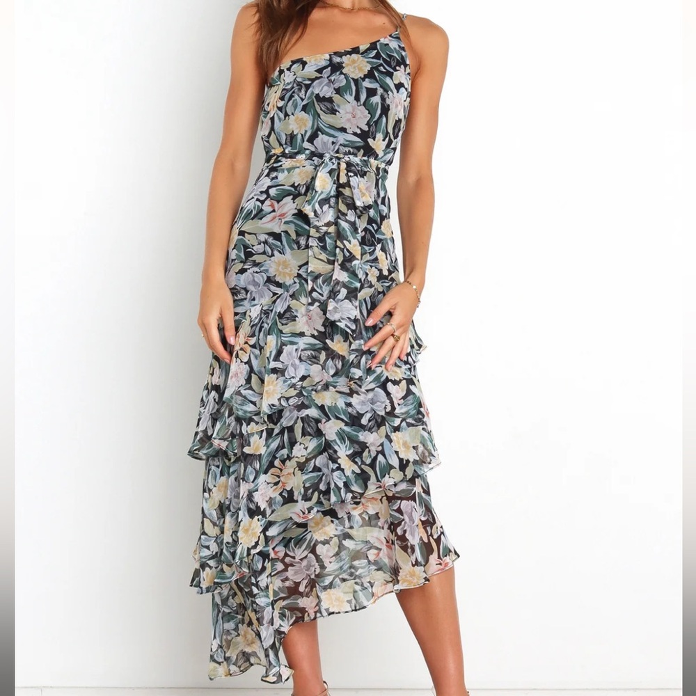 Petal and Pup Amren Dress - Picture 2 of 4